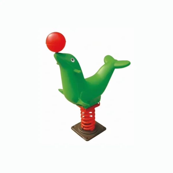 كرسي هزاز للأطفال بتصميم دولفين أخضر، مصنوع من البلاستيك المتين مع مقابض يد مريحة، موضوع على أرضية