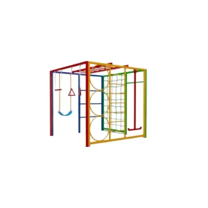 طفل يتسلق مكعب التسلق ميكس في ساحة خارجية، يستخدم لعبة آمنة ومتينة للتوازن والمرح